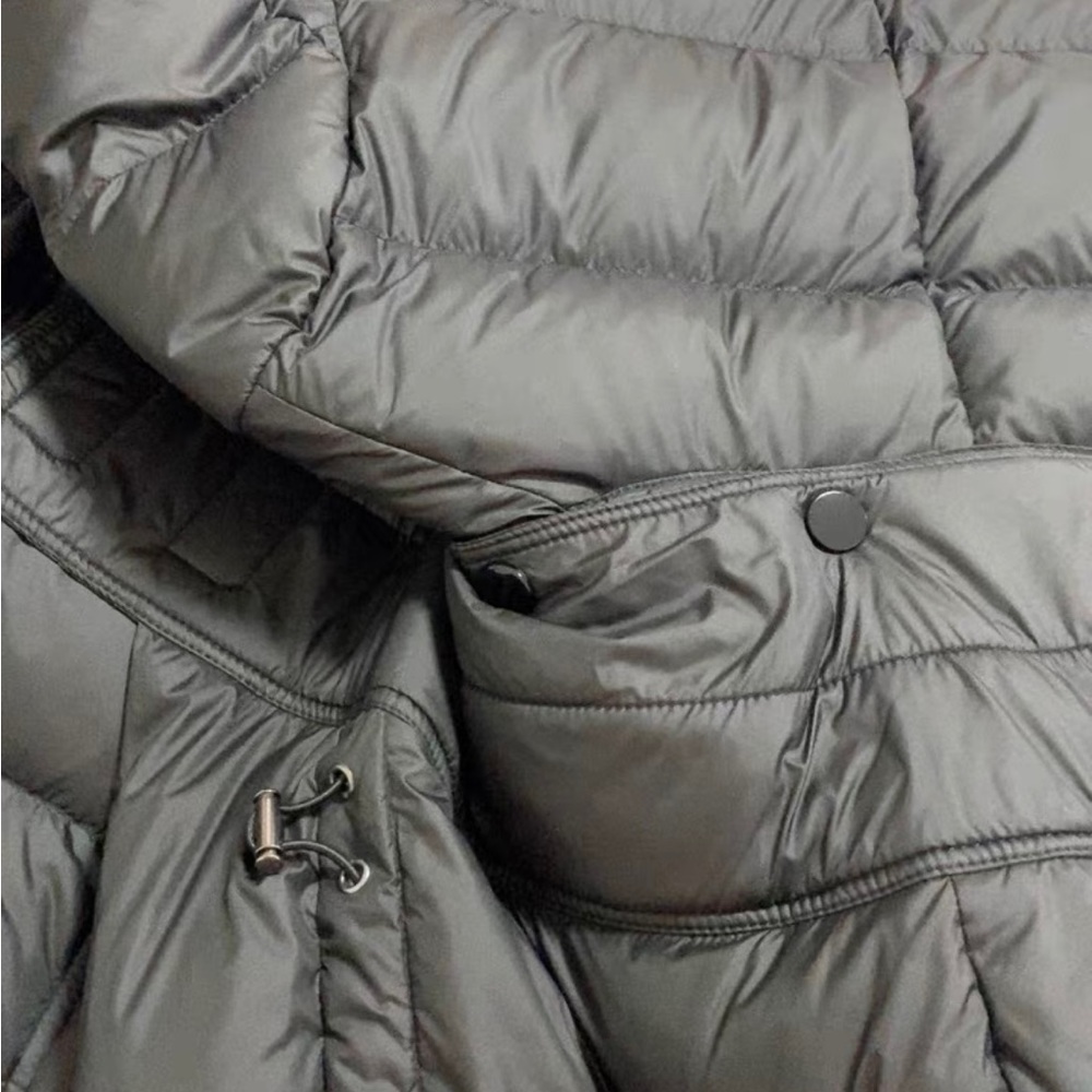 Women black maxi down jacket - Picture 3 of 8